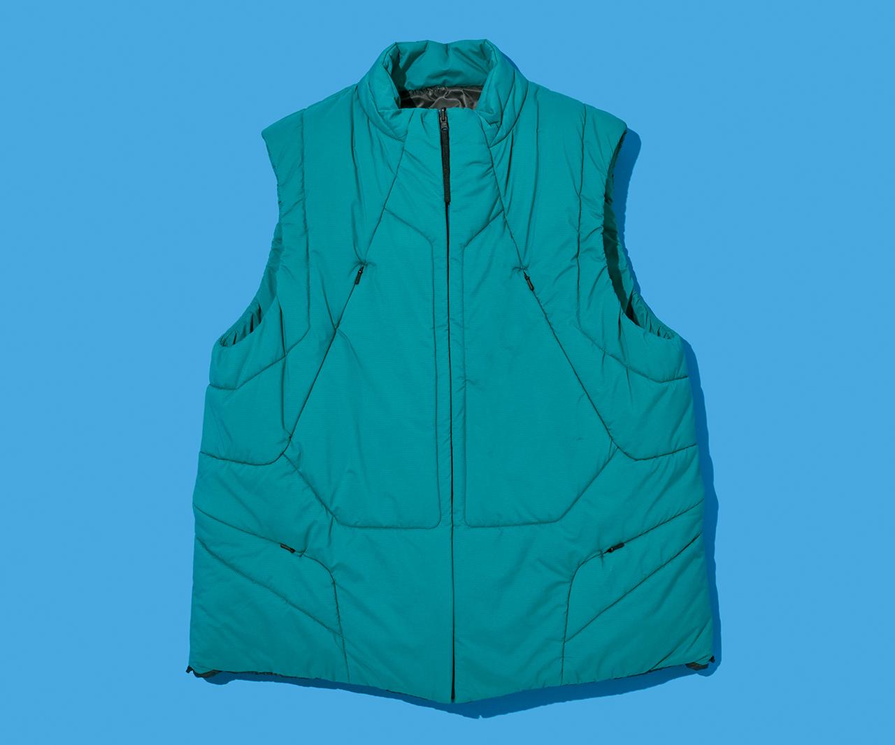 ゴールドウィン ゼロの、 軽量リバーシブル・ベスト - 「着たときの