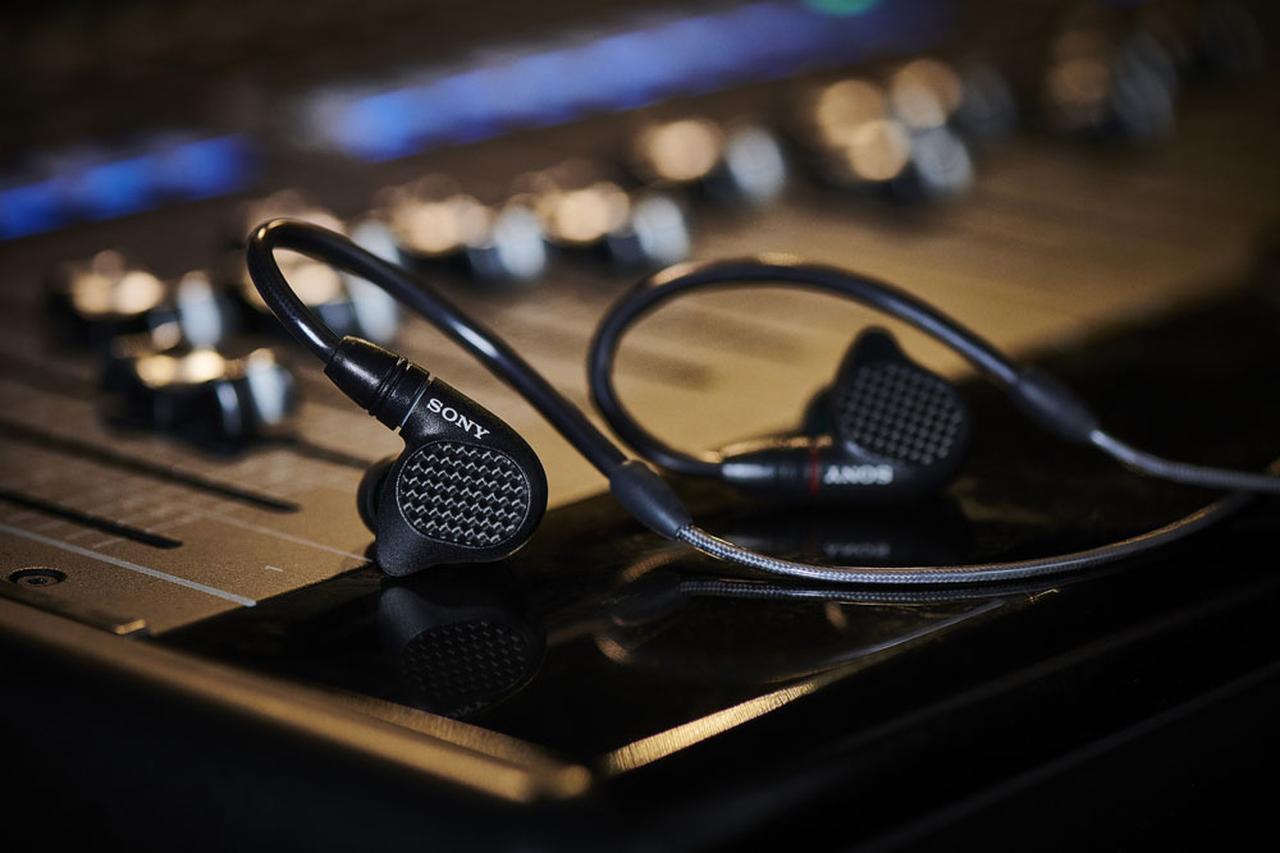 ソニー、ステージ用IEM「IER-M9」、「IER-M7」を10月6日に発売。マルチ