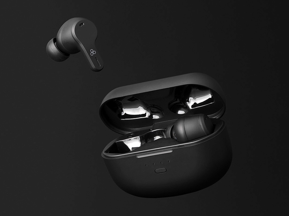 final、ゲーム専用イヤホンをワイヤレス化した「VR3000 Wireless」を12