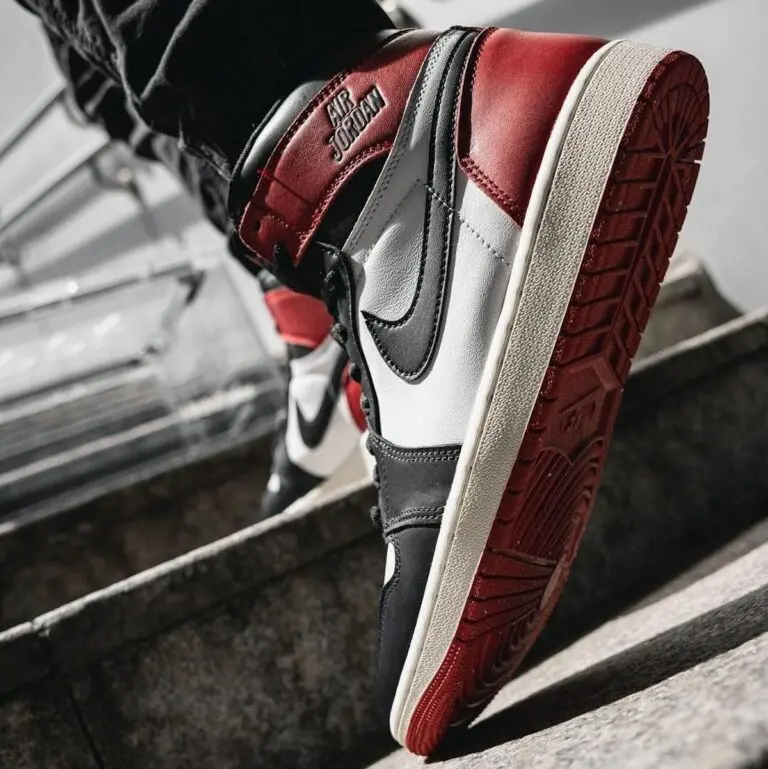 Air Jordan 1 High OG 'Black Toe Reimagined' Set for October 2024