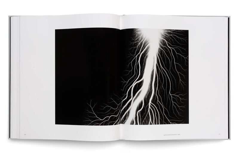 Hiroshi Sugimoto: Time Machine - Hiroshi Sugimoto | moom bookshop