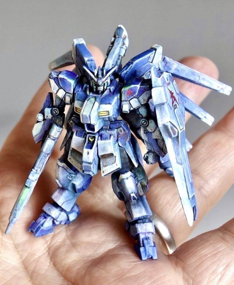 ガンダムアーティファクトの Hi-νガンダム | バンダイによる、遊びと