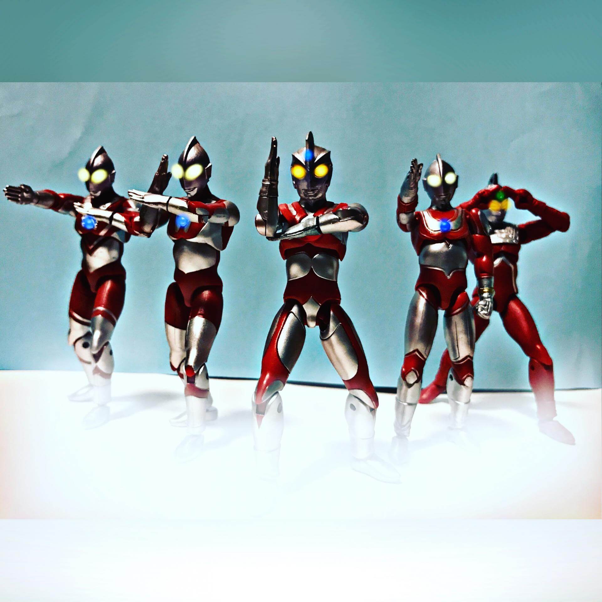 輝け！ウルトラ五兄弟 | バンダイによる、遊びと学びのココロ育む