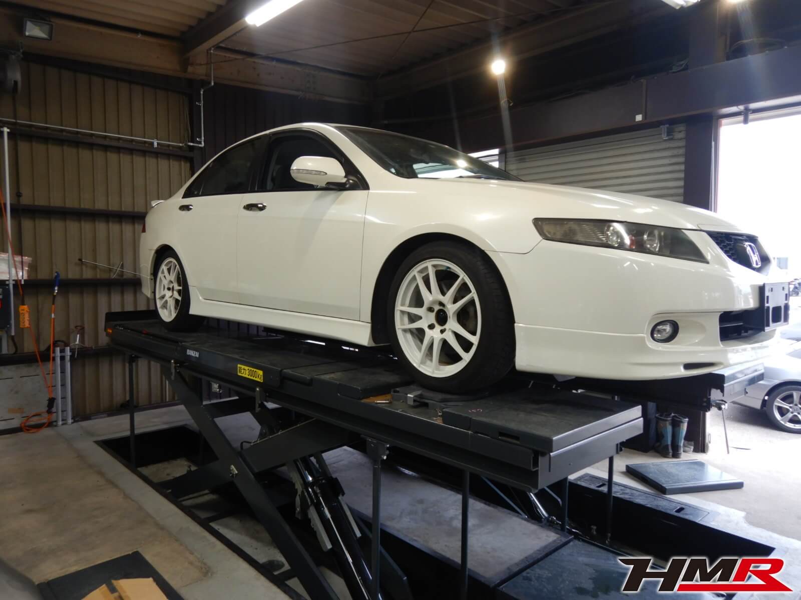 アコード ユーロR（CL7）納車前点検＆TEIN車高調を取付しました