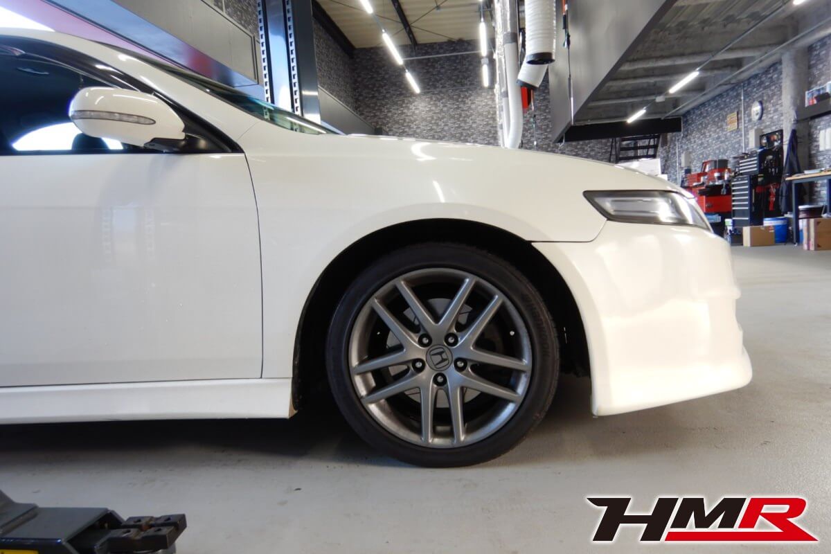 貴重な無限バンパーを装着したアコードユーロR(CL7)にTEIN FLEX Zを