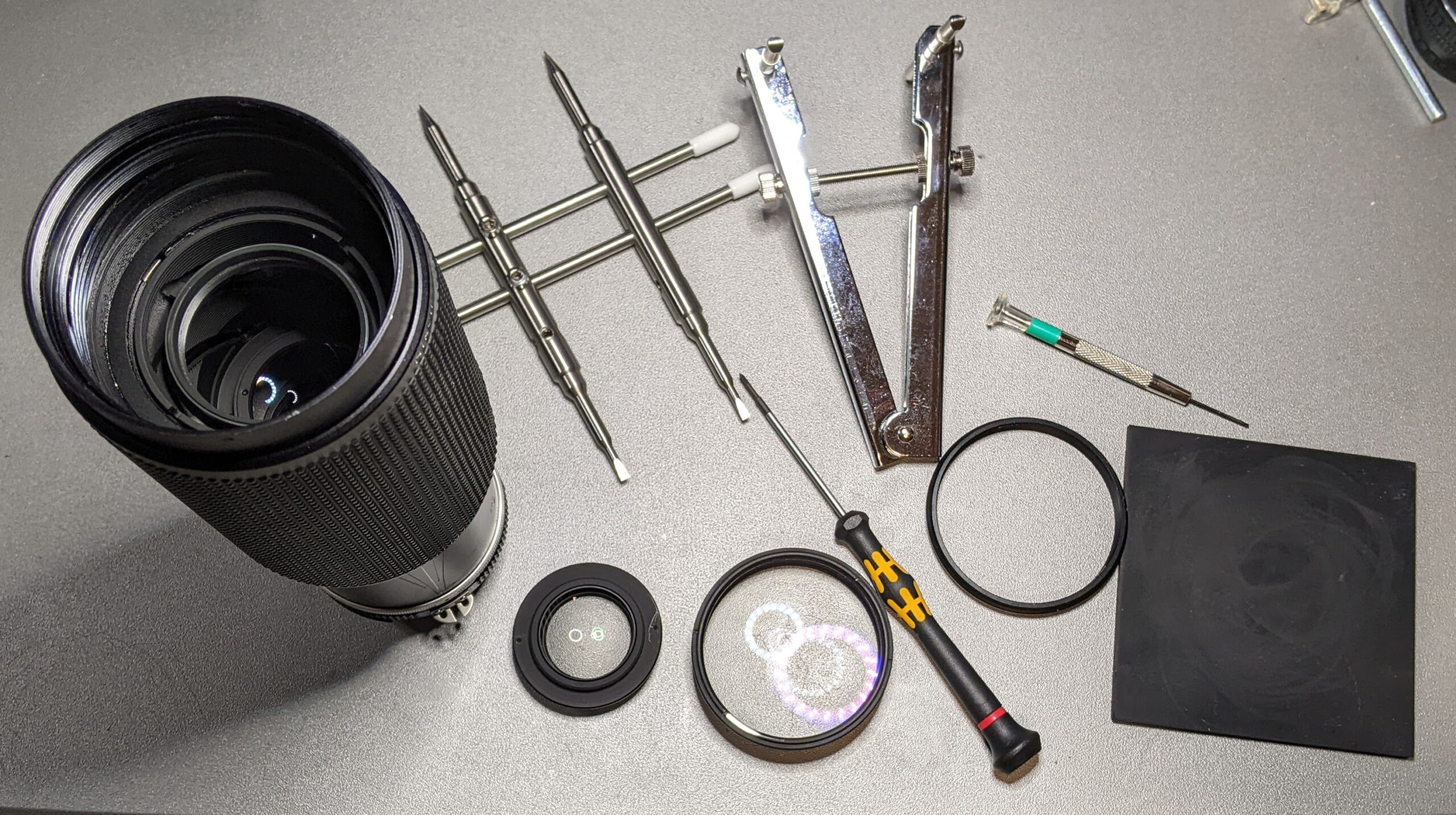 NIKKOR 100-300mm/f5.6少し分解 – D60で工場夜景