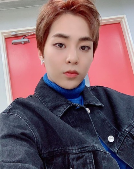 EXO シウミン「いつまでも少年のよう」変わらぬビジュアルが話題