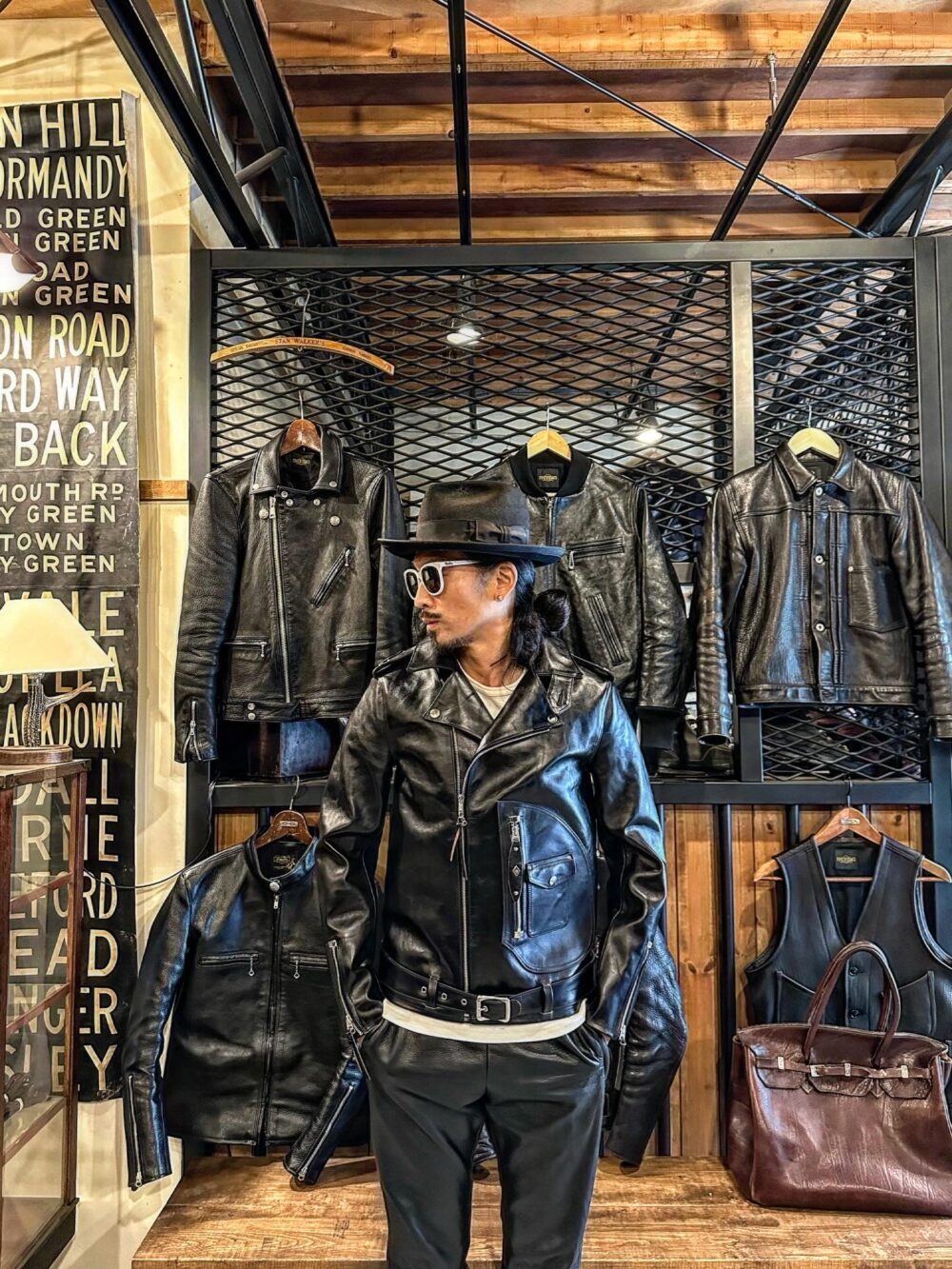 A9FDACDC-A551-4E27-90BB-