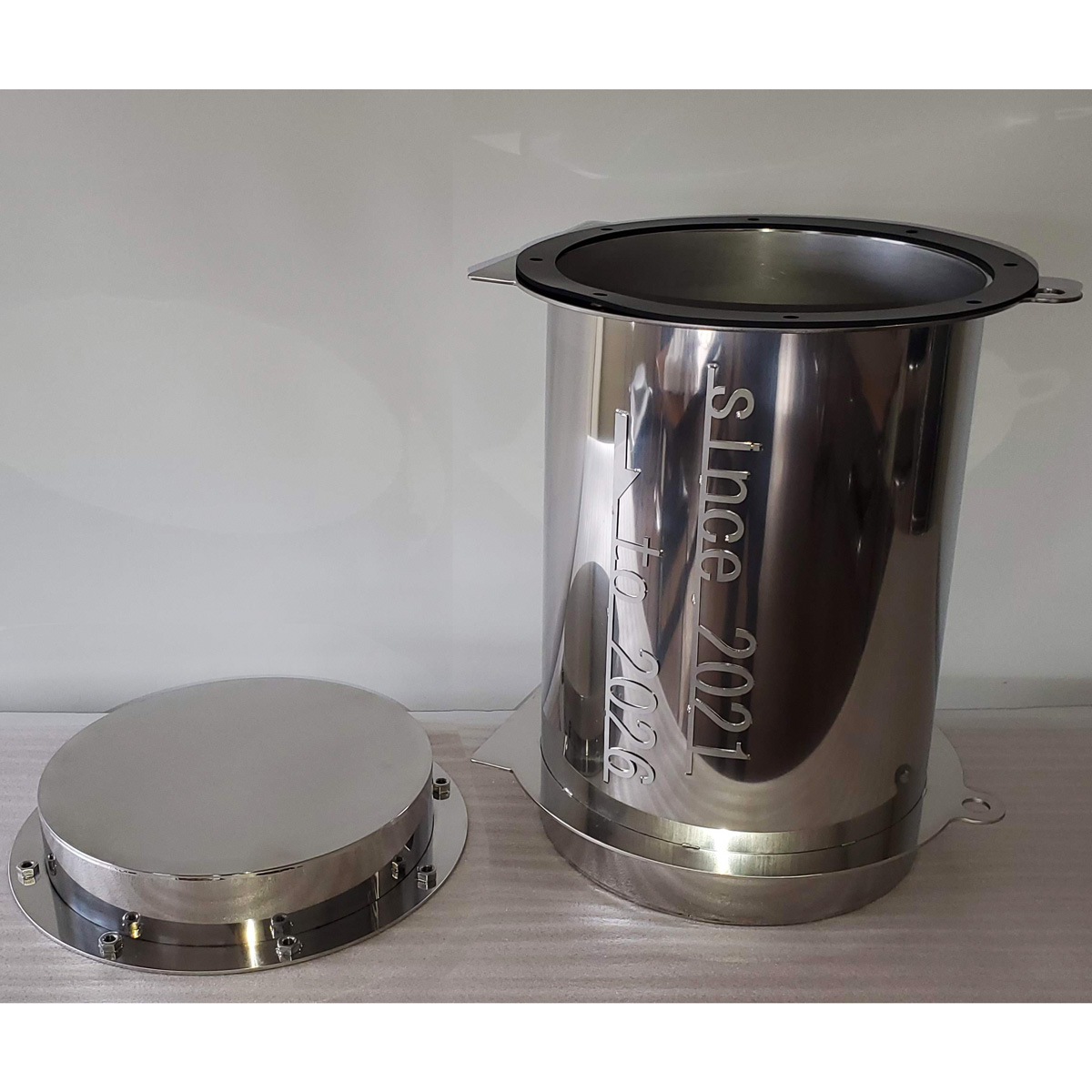 INDUSTRIAL VILLAGE / 【卒業記念品】ステンレス製 タイムカプセル