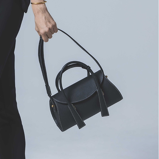 TOFF&LOADSTONE]コロン ライトシュリンク ハンドバッグ | KOBUNSHA