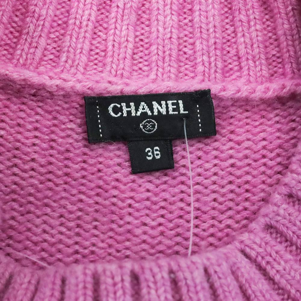 Chanel 2020 Pink Cashmere Knit Pearl Logo Crewneck Sweater