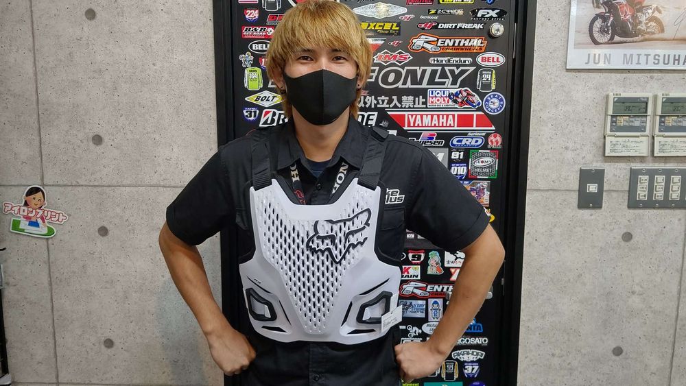 ダートバイクプラスブログ|肩の付け外しが出来るようになりました