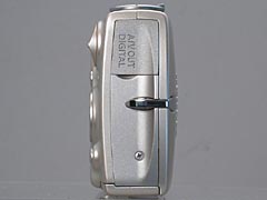 新製品レビュー】キヤノン IXY DIGITAL 700