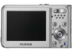 富士フイルム、顔検出機能を備えた「FinePix F31fd」
