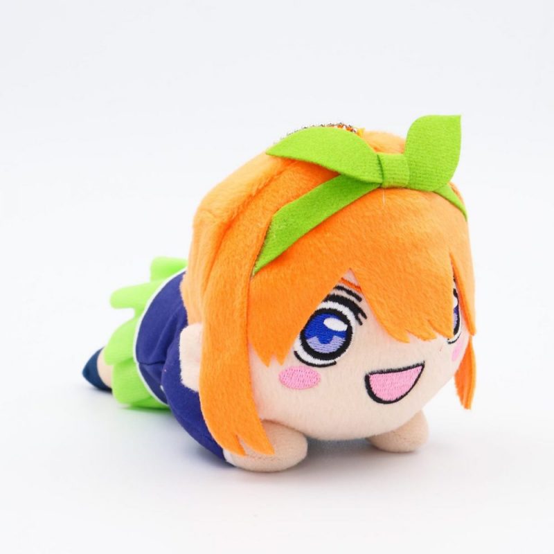 持ち歩いていつも一緒！「五等分の花嫁」寝そべりぬいぐるみ第2弾