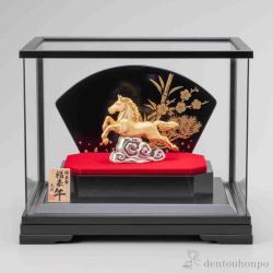 送料無料】 純金 扇子 松竹梅 D 7号・150g / 光則（金工芸） 高級