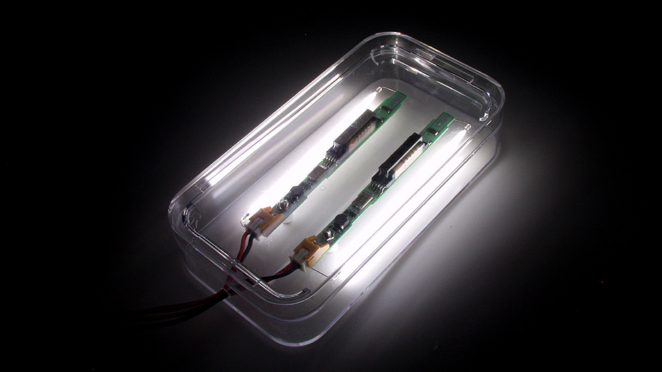 冷陰極蛍光管の点灯