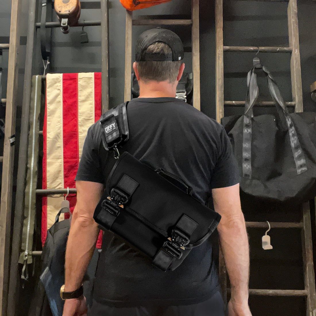Recon Mini Messenger Bag | Black Ballistic Nylon – DEFY