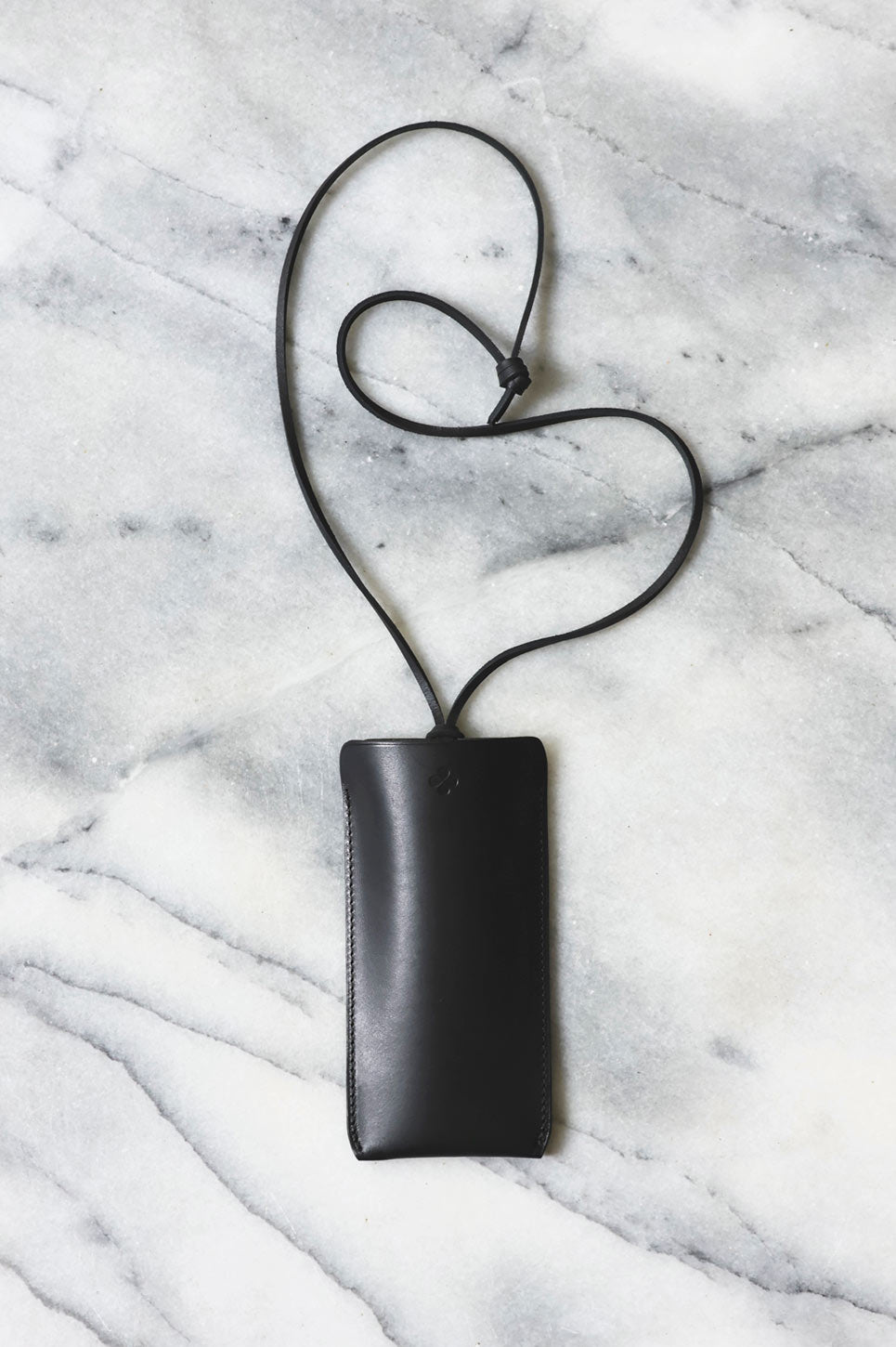 etui-a-lunette-cuir-noir.jpg?