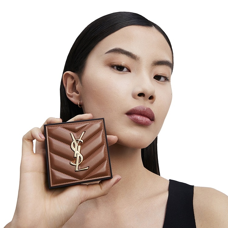 オールアワーズ ハイパーブロンザー(01):イヴ・サンローラン(Yves