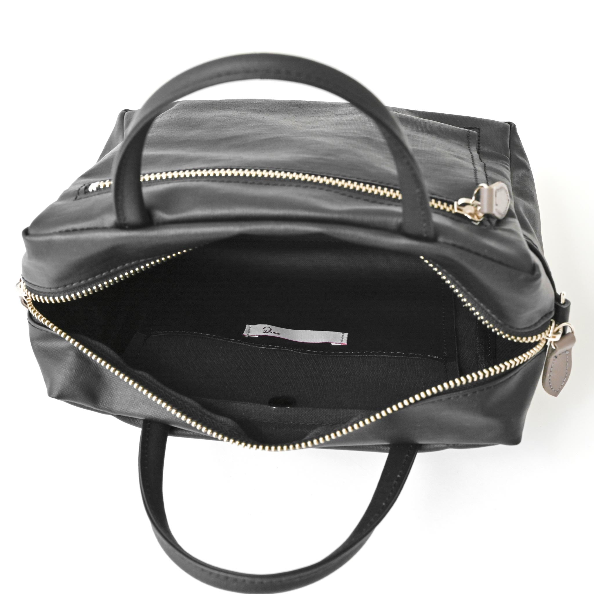 ライトポシェットバッグ M | deux C(ドゥ・セー)公式オンラインストア