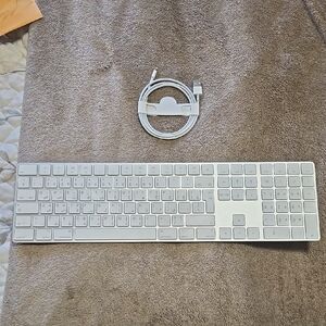 Apple | Computers, Laptops & Parts | Apple Magic Keyboard In White