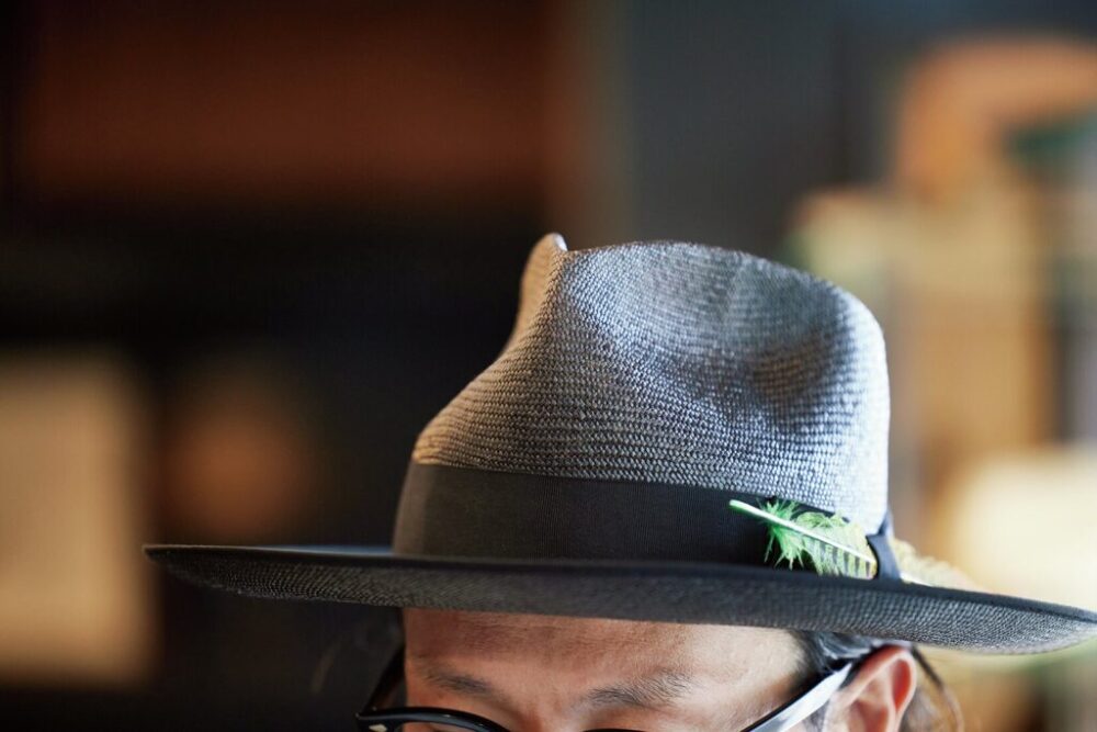 夏の装いに欠かせない！「THE FAT HATTER」流パナマハットの選び方