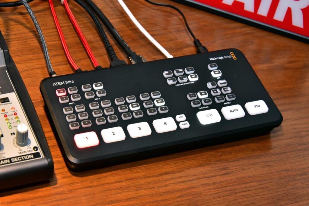 初心者でも簡単に動画配信を可能にする「Blackmagic Design」のATEM