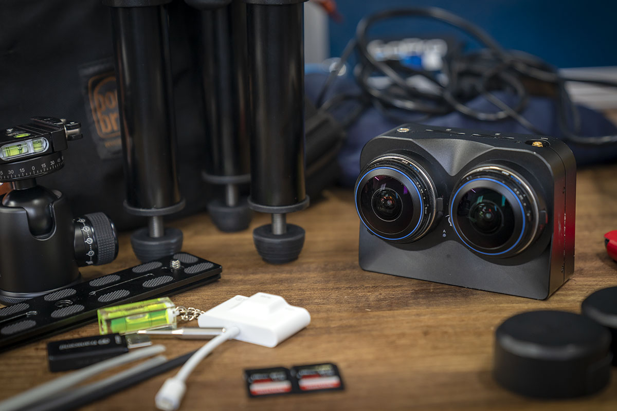 6K3D180°撮影VRカメラ Z CAM K1 PRO＜安心180度VR撮影セット＞レンタル
