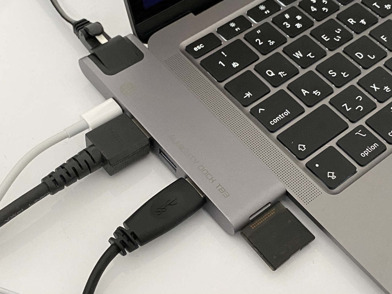MacBook Pro / Airにおすすめの有線LAN付USB-Cハブ | Digitalyze