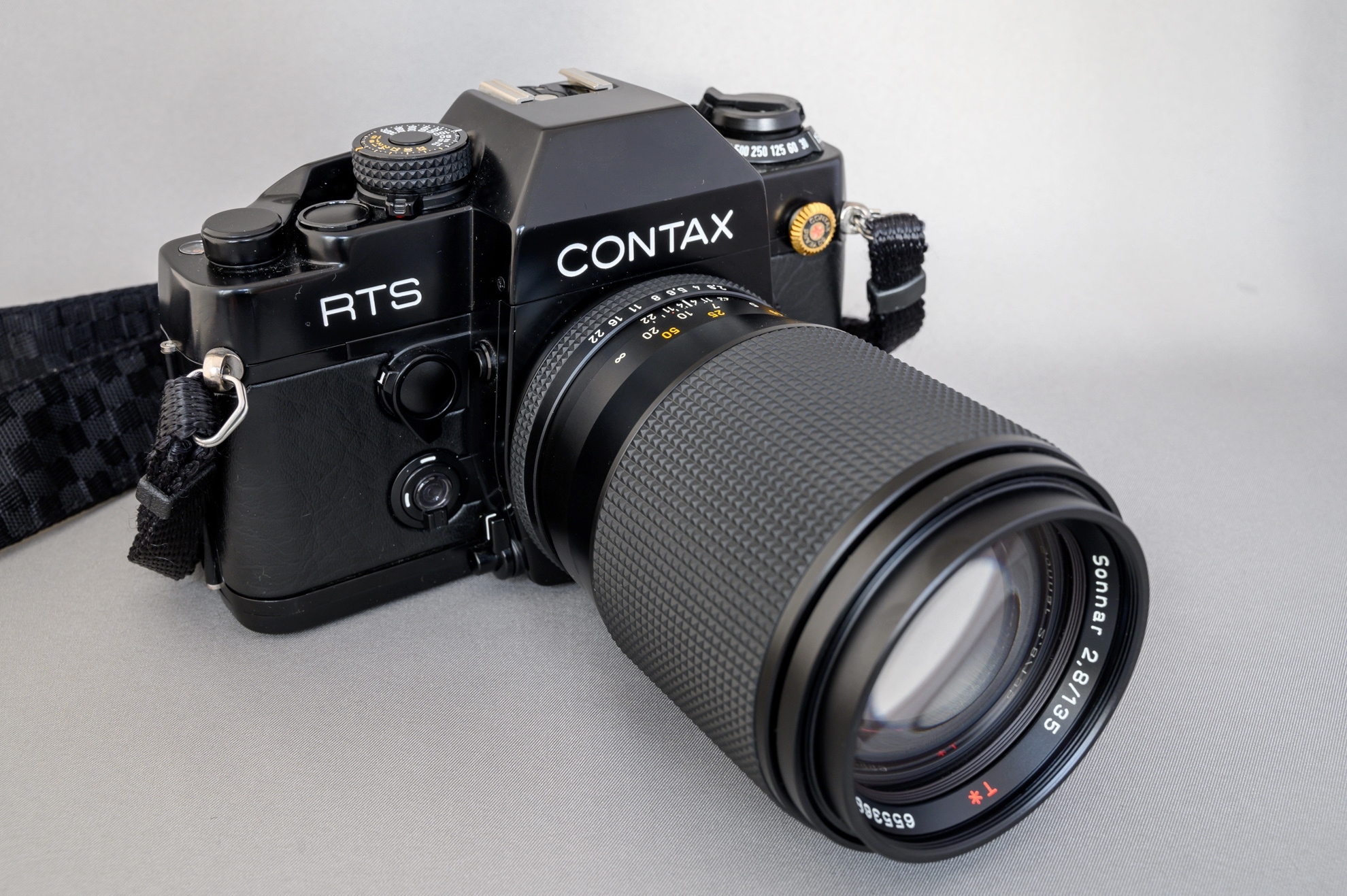 CONTAX Carl Zeiss Sonnar T* 135 F2.8 AEJ ◇レビュー◇ | デジタル