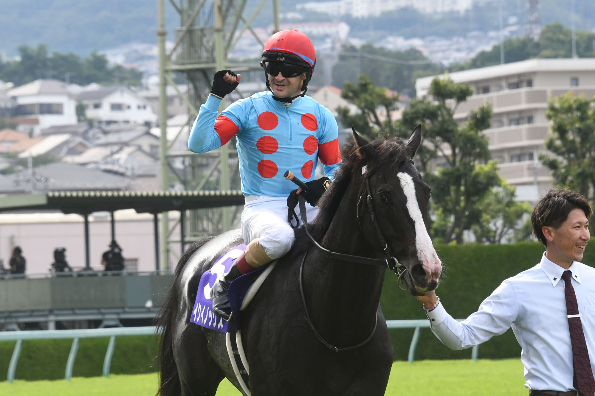 宝塚記念2023結果】世界一の座は揺るがず、イクイノックスがG1・4連勝