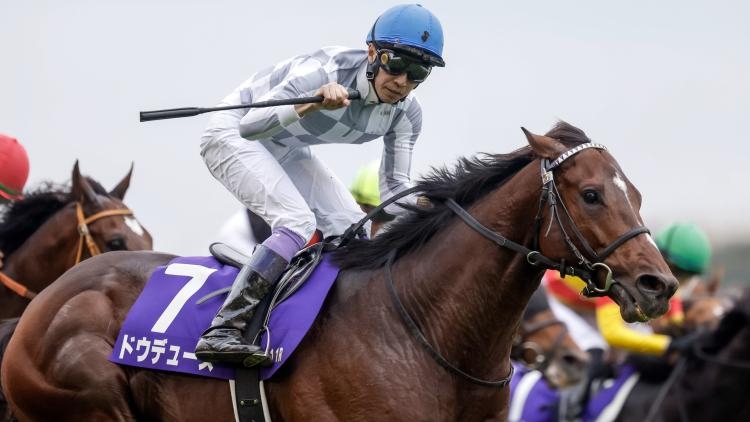 天皇賞(秋) 2024結果情報】ドウデュース昨年の雪辱果たす 武豊騎手と