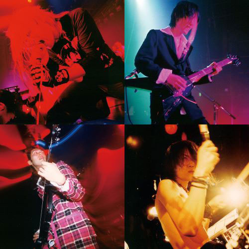 特典:円形ステッカー付き】