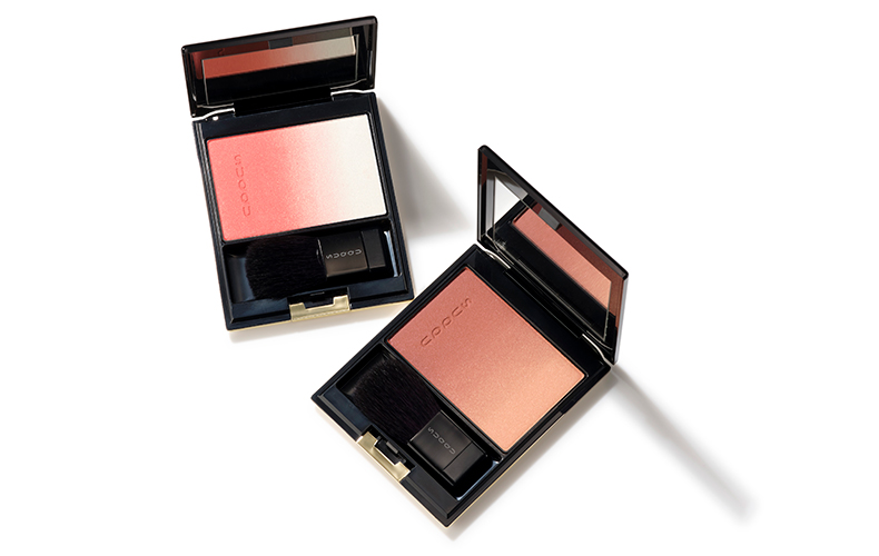 クリスマスコフレ2022】〝SUQQU〟の名品メイクアップに凛ときらめく