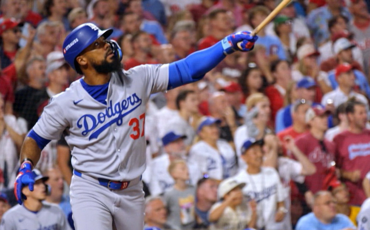 Finding a destination for Teoscar Hernandez, should the Dodgers