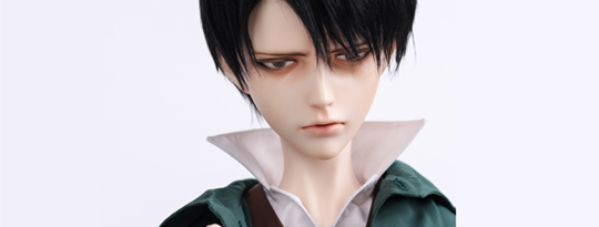 進撃の巨人」リヴァイ兵長キャストドール-地下街時代Ver.-特設サイト