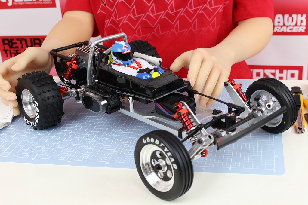 ドールと京商「トマホーク」 (組立編5＆撮影編)