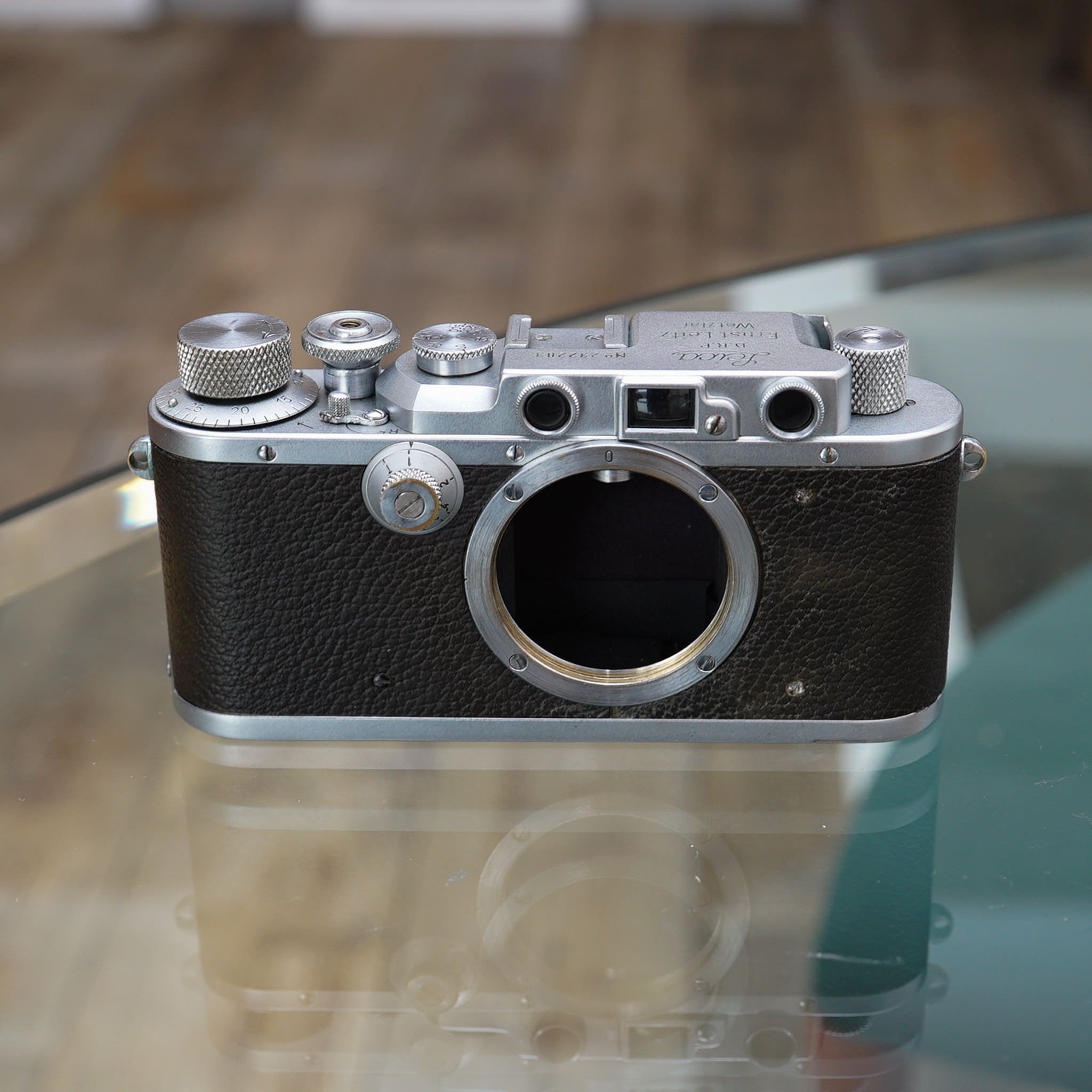 Leica DIII + Summitar 50mm f/2 – Doppietta-Tokyo