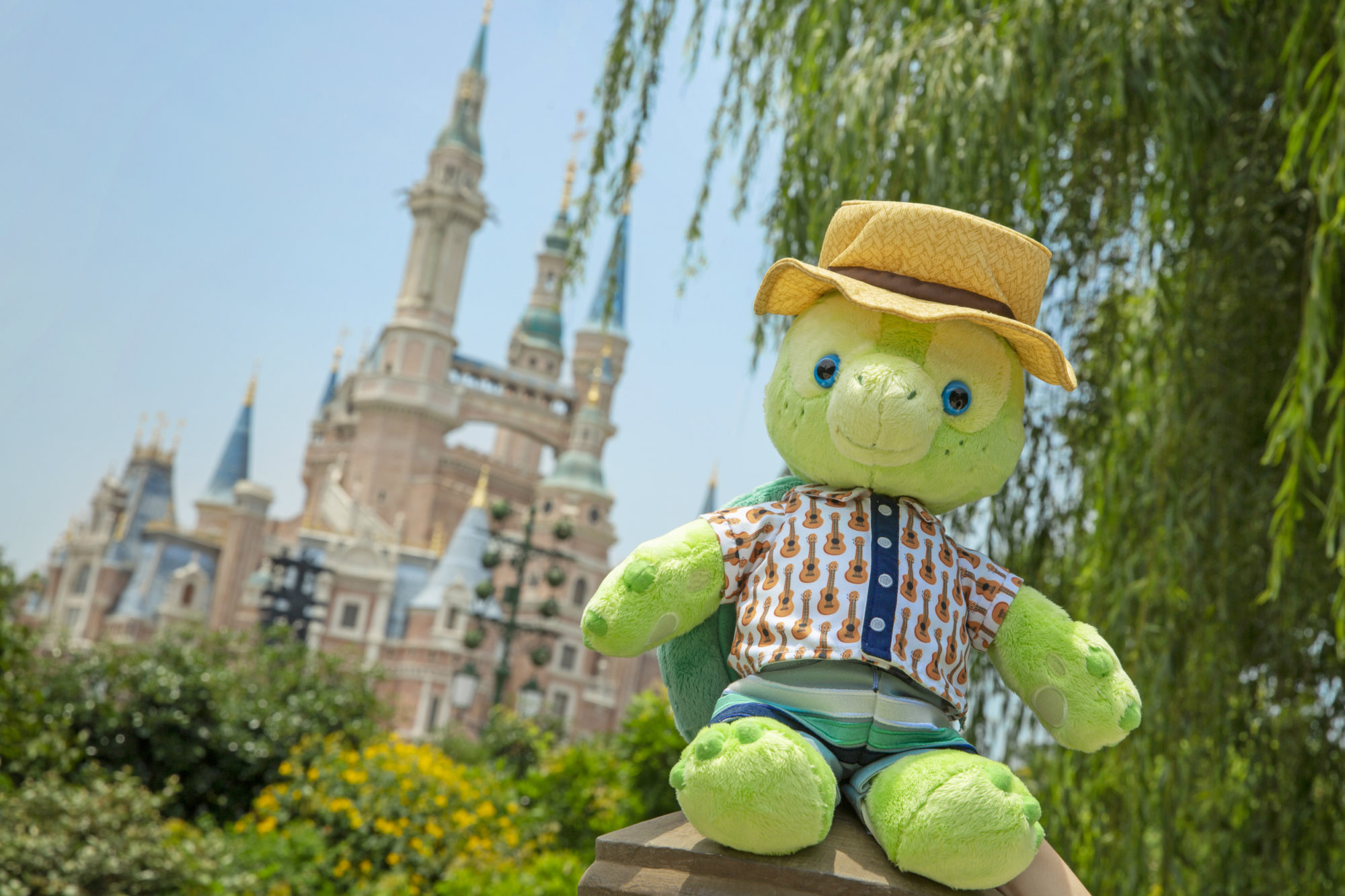 上海ディズニーリゾート、新ダッフィーフレンズ「'Olu Mel」グッズを