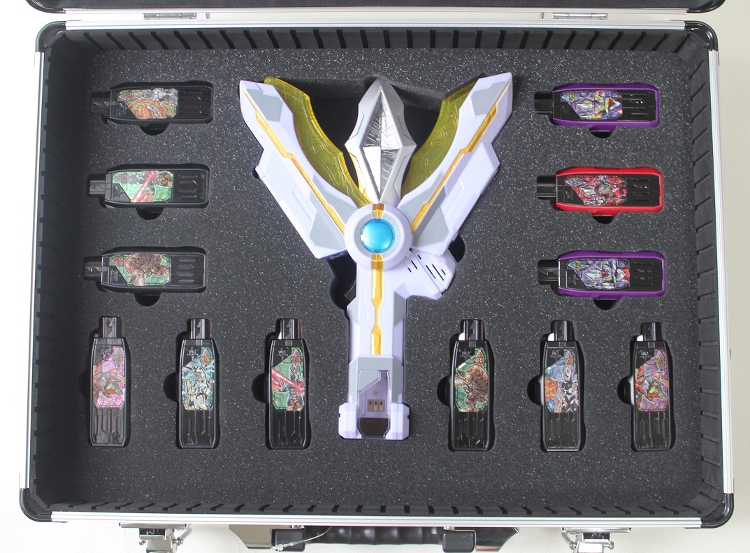 ウルトラマントリガー DXガッツスパークレンス・ガッツハイパーキー