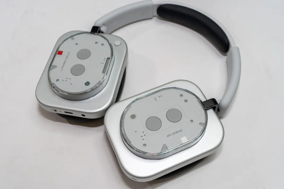 お*ち様 【年内限定値下げ】Nothing Headphone (1) ホワイト Nothing