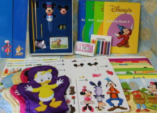 ステップバイステップとは？セット内容・収録内容も ディズニー英語