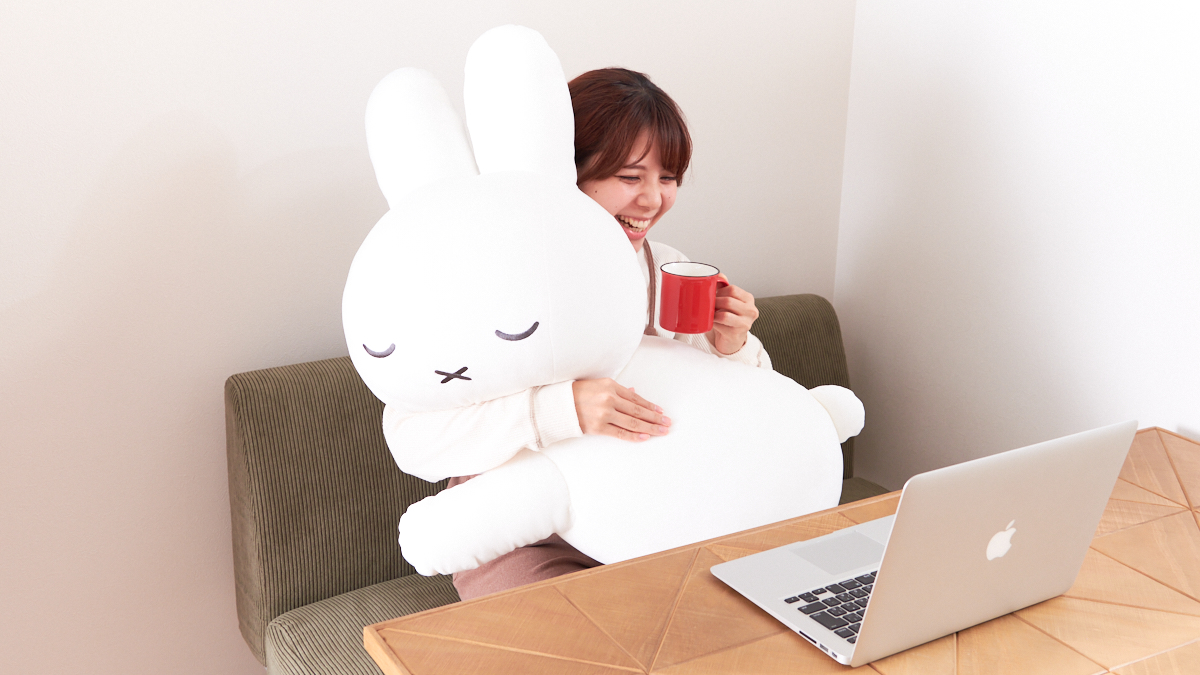 抱き心地抜群なふわふわぬいぐるみ！タカラトミーアーツ『ブルーナ