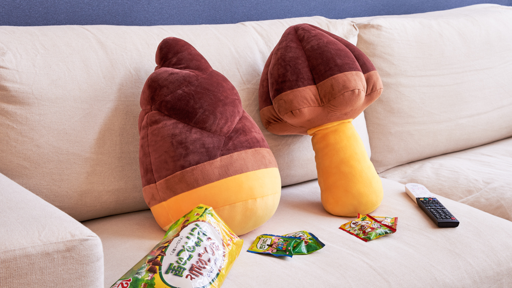 きのこの山とたけのこの里が同時ラインナップ！タカラトミーアーツ