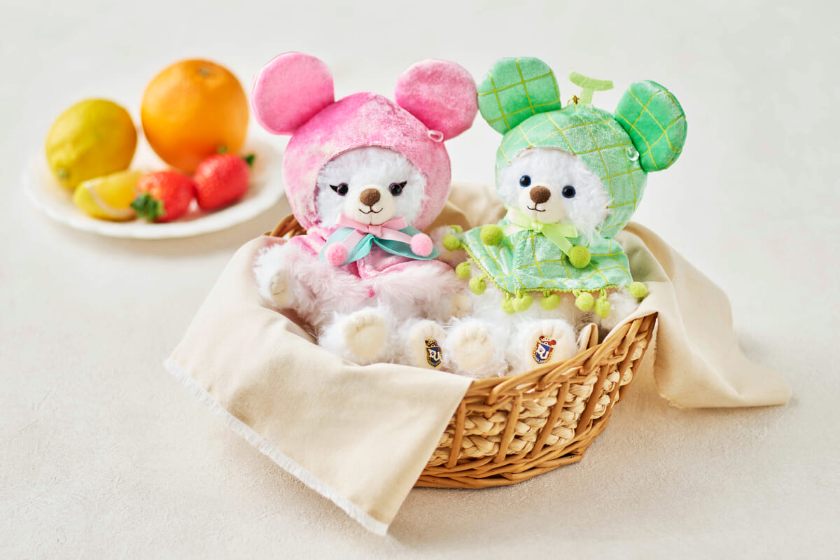 ミニーマウスやマリーと甘いフルーツがテーマ！ディズニーストア