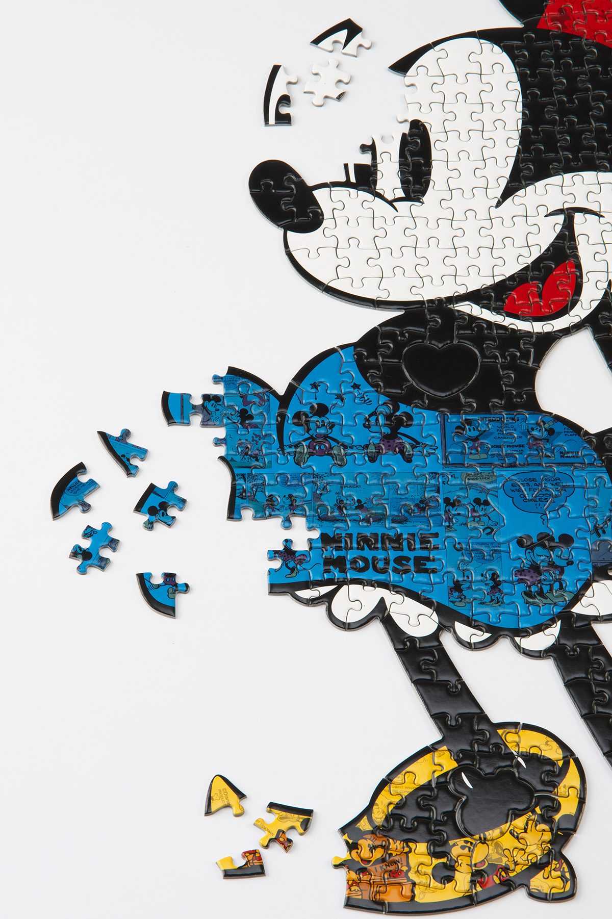 ミッキー＆ミニー型の特別なパズル！やのまん Disney ジグソーパズル