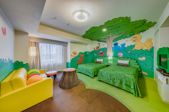 セサミストリートとのコラボグッズや特別な宿泊プラン！ホテル近鉄