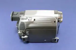 miniDVテープをダビング・データ化する方法は？必要な機器や注意点を