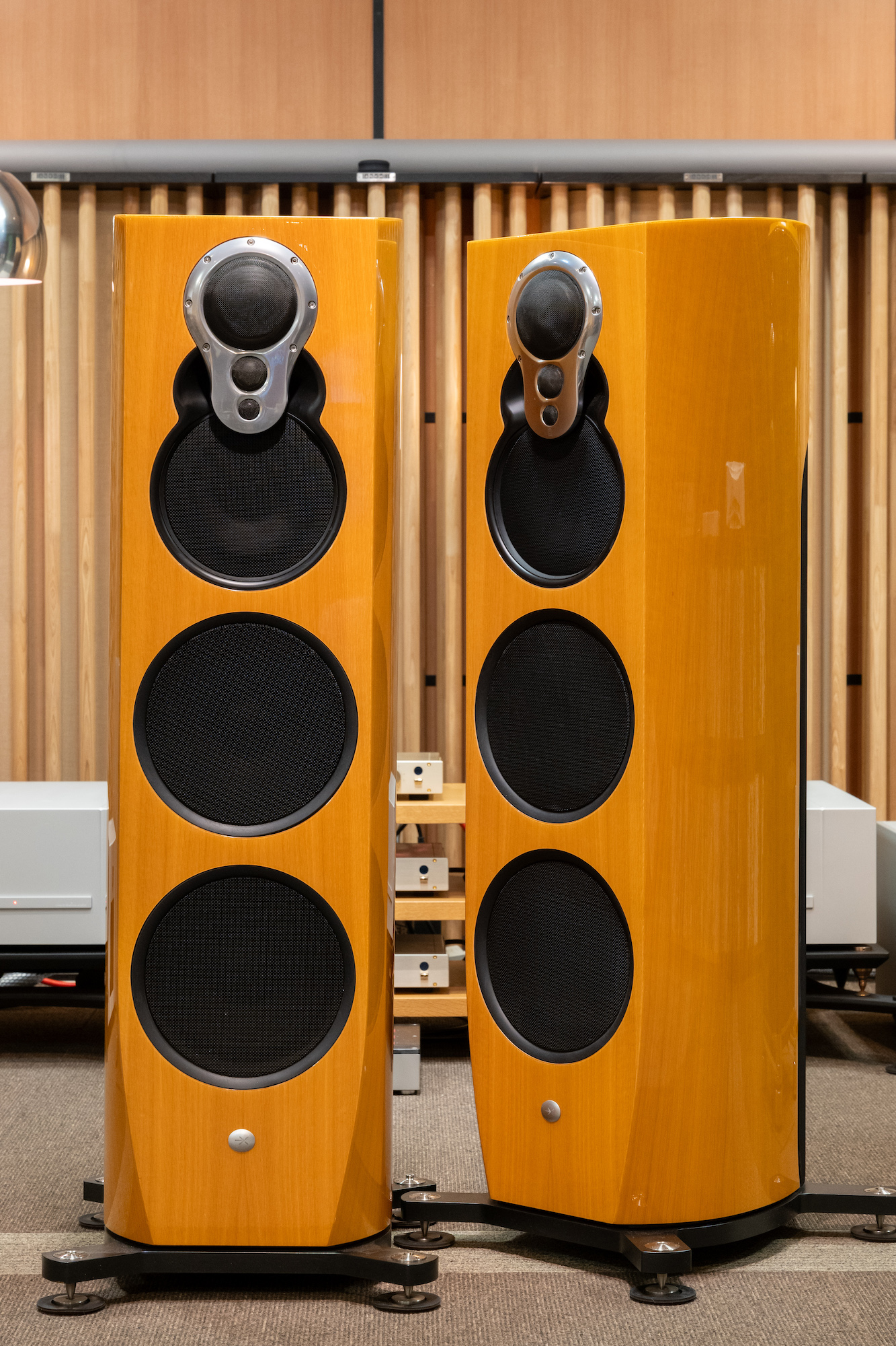 中古製品入荷情報 | Dynamicaudio 5555 3F